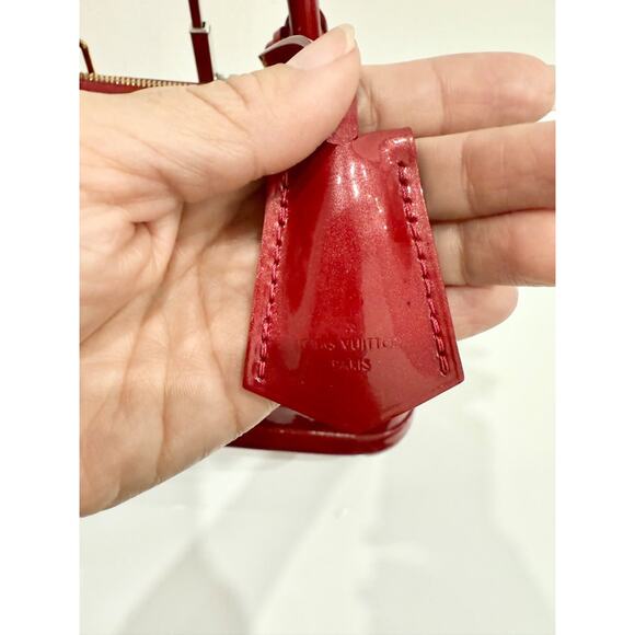 Louis Vuitton Pomme D’amour Monogram Vernis Alma MM Satchel Bag Fiery Red - Picture 5 of 12